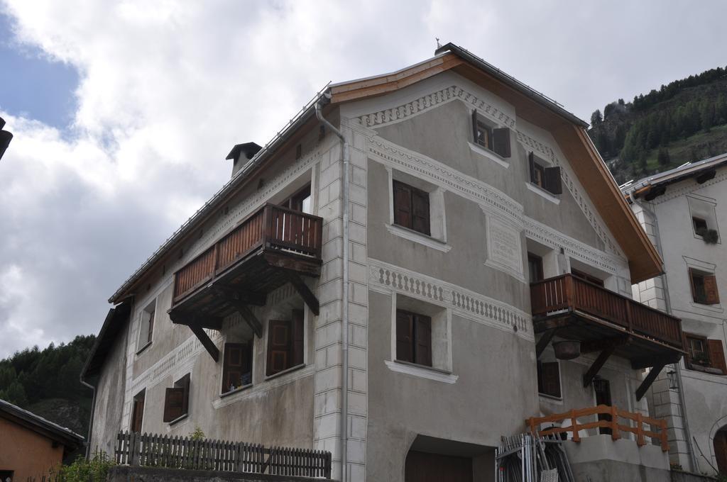 Attika Wohnung 7546 Ardez Habitación foto